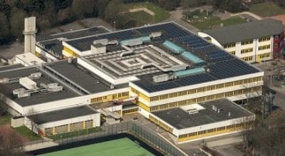 Die Gesamtschule Fröndenberg als Luftaufnahme.Foto: Hans Blossey