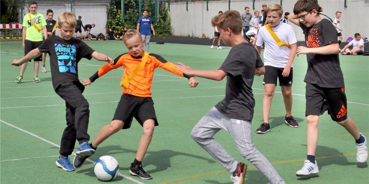 Kleinspielfeld an der Gesamtschule Fröndenberg soll noch 2019 saniert werden